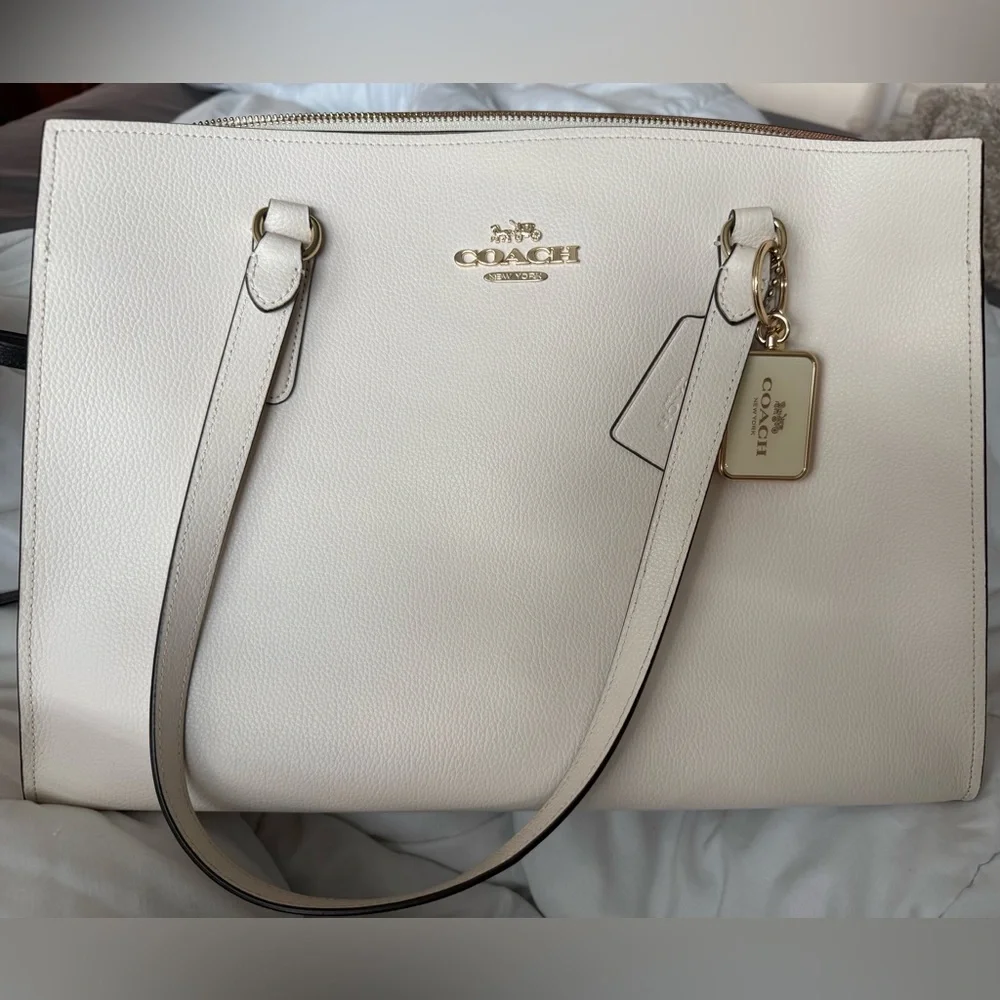 Large leather Coach Tote - Picture 2 of 10